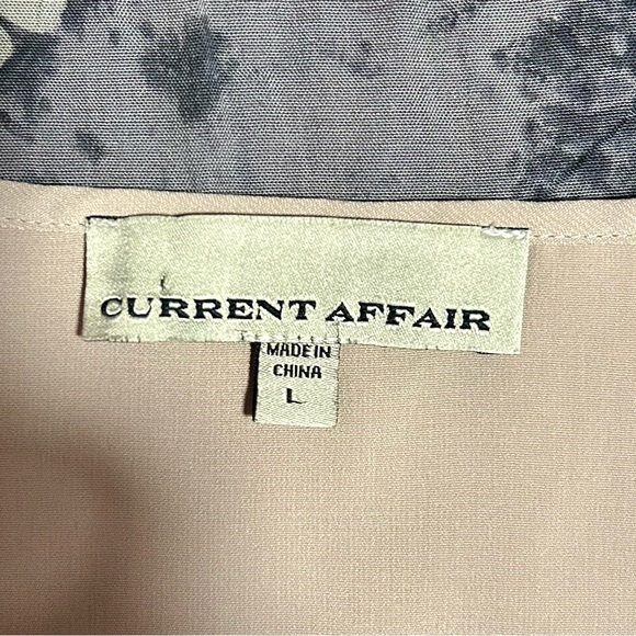 3 for $20 Loose fit, Flowy tank, scoop neckline, peachy beige colour, size L - Picture 2 of 7